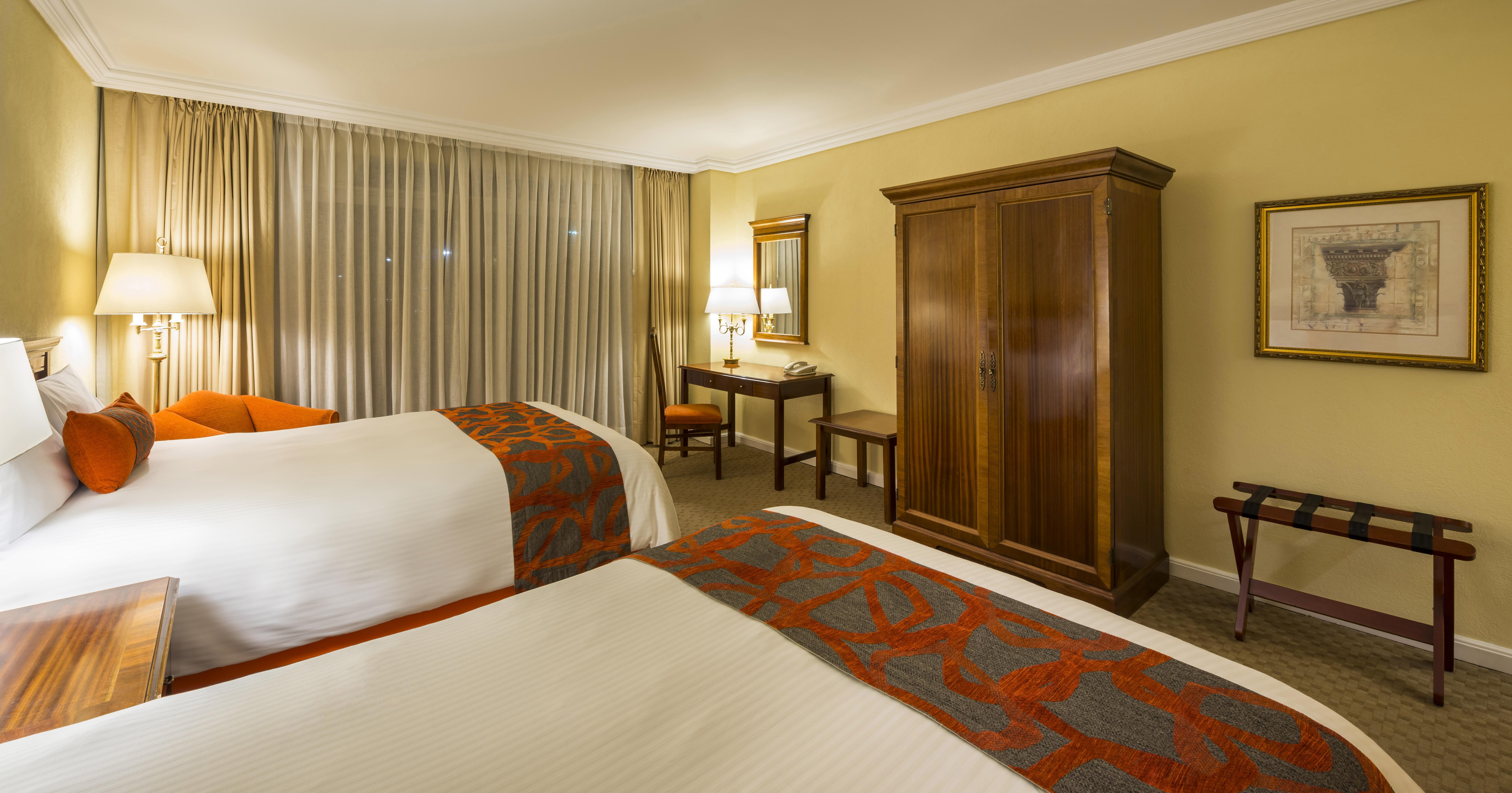 普埃布拉安吉罗波利斯卡米奥真实酒店 外观 照片 A room at the hotel